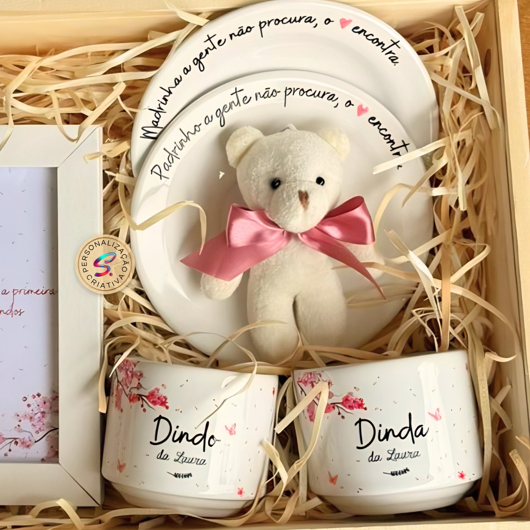 Kit padrinhos caneca dinda da Laura